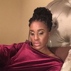 Meet your Posher, Lashia